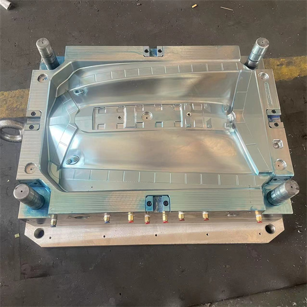 Auto mould 6